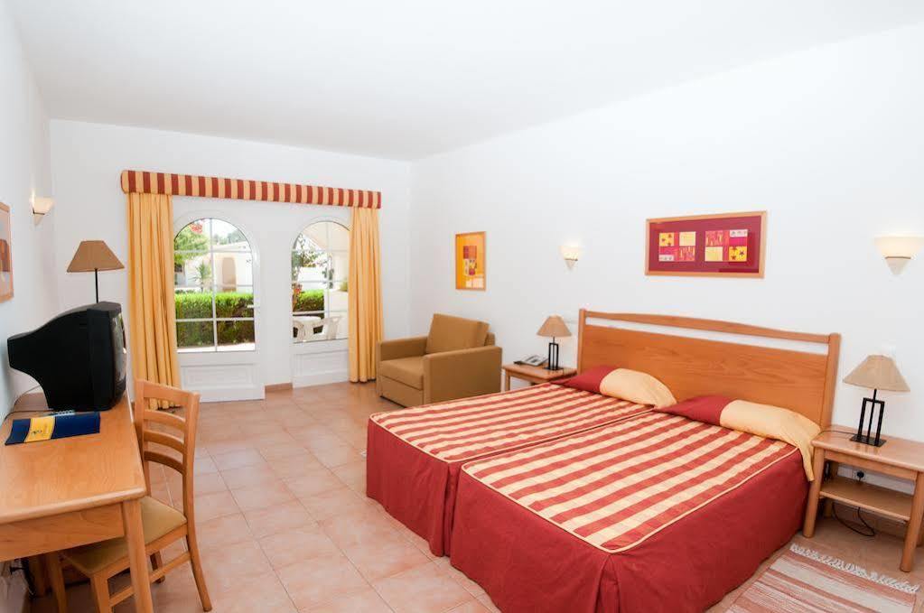 Club House Cvl 4* Luz