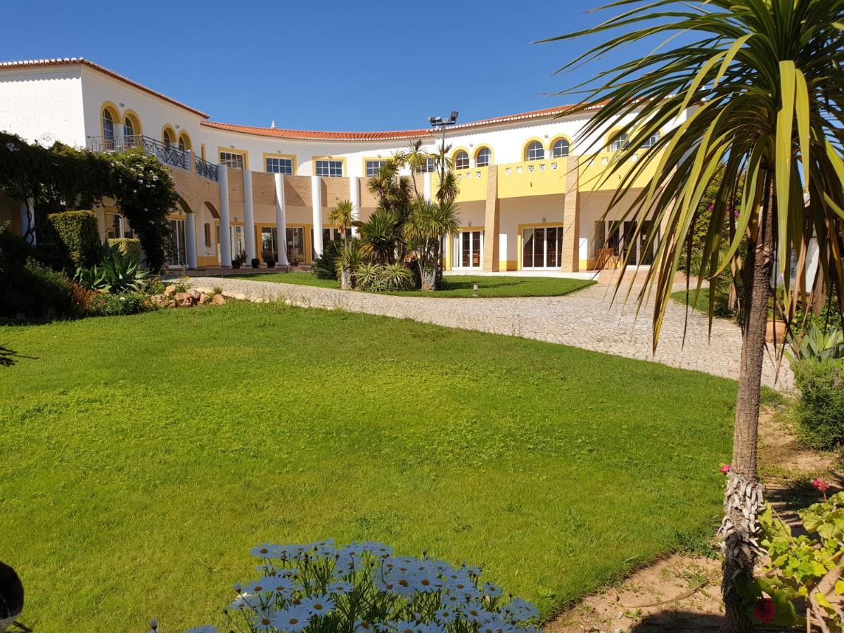 Club House Cvl 4* Luz
